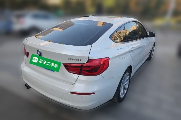 Used BMW 3 Series GT 2017 320i Sport Edition
