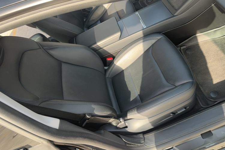 Used Tesla Model 3 2023 Rear-Wheel-Drive Version