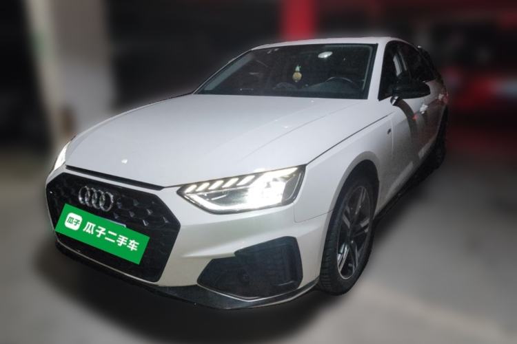 Used Audi A4L 2022 40 TFSI Luxury Dynamic Model