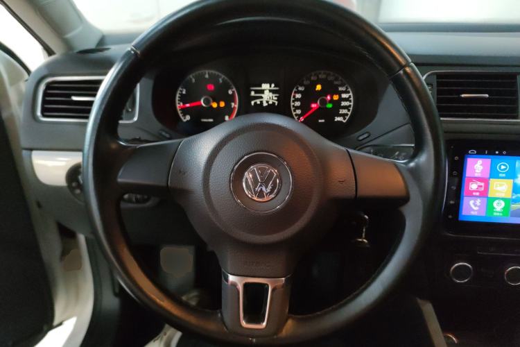 Used Volkswagen Sagitar 2014 Revised Version 1.6L Automatic Comfort Edition
