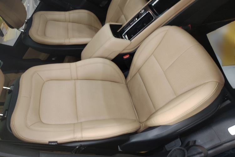 Used Lincoln Corsair 2022 2.0T Two-Wheel Drive Luxury Edition