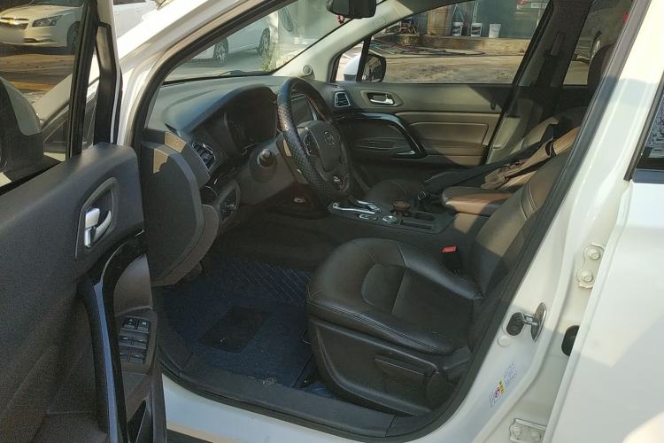 Used GAC Trumpchi GS4 2017 235T G-DCT Two-Wheel Drive Elite Edition
