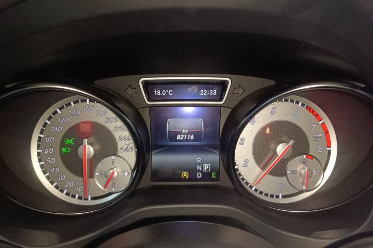 Used Mercedes-Benz GLA 2015 GLA 220 4MATIC Fashion Model