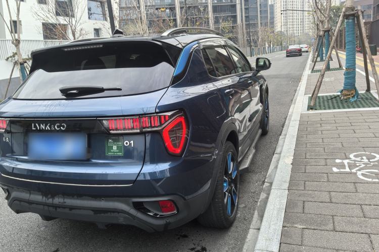 Used Lynk & Co 01 2017 2.0T Two-Wheel Drive Zhaopu Version
