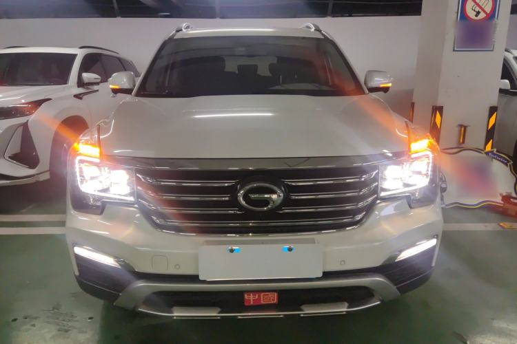 Used GAC Trumpchi GS8 2017 320T Two-Wheel Drive Luxury Smart Connectivity Version (7 Seats)