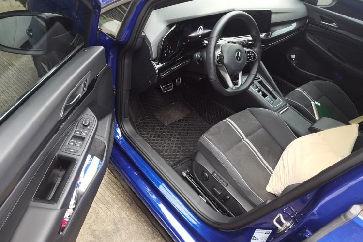 Used Volkswagen Golf 2023 280TSI DSG R-Line Lite
