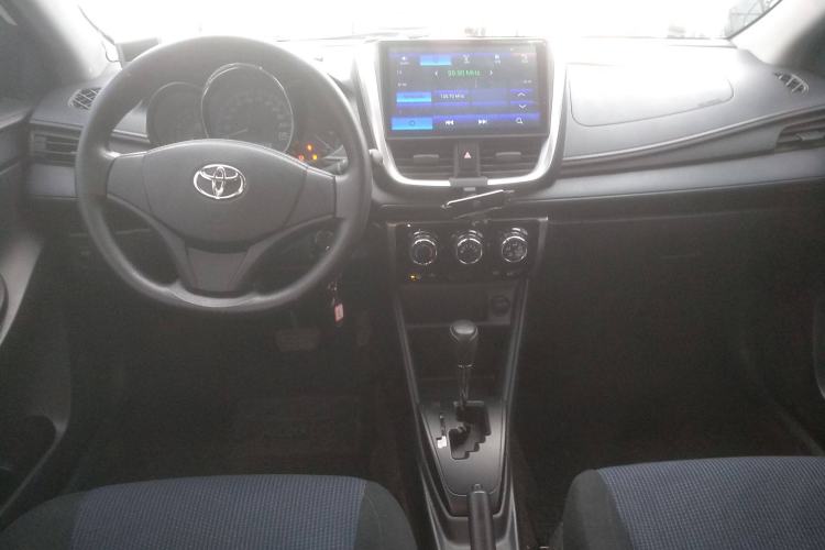 Used Toyota YARiS L 2016 Revised 1.5E CVT Charming Edition
