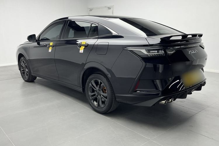 Used Dongfeng Aeolus Yixuan 2023 Mach Edition 1.5L Automatic Chasing Shadow Version