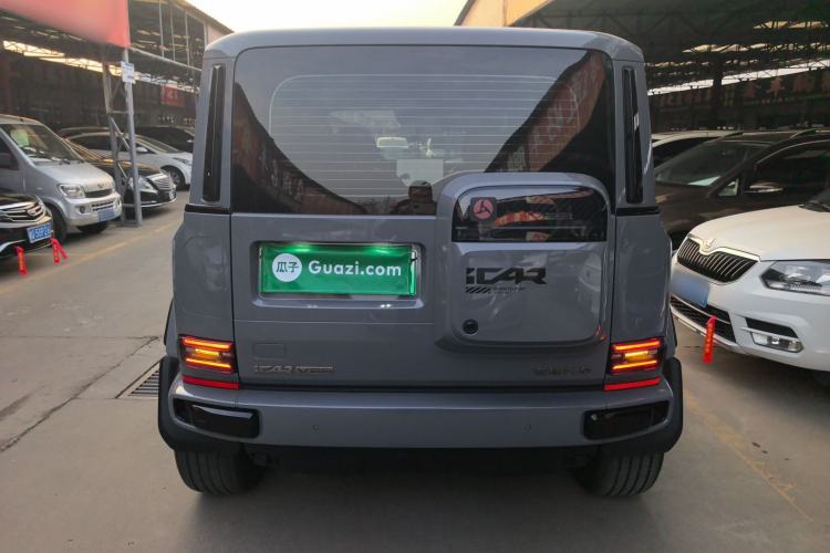 Used  V23 2025 401 Two-Wheel Drive Advanced Edition