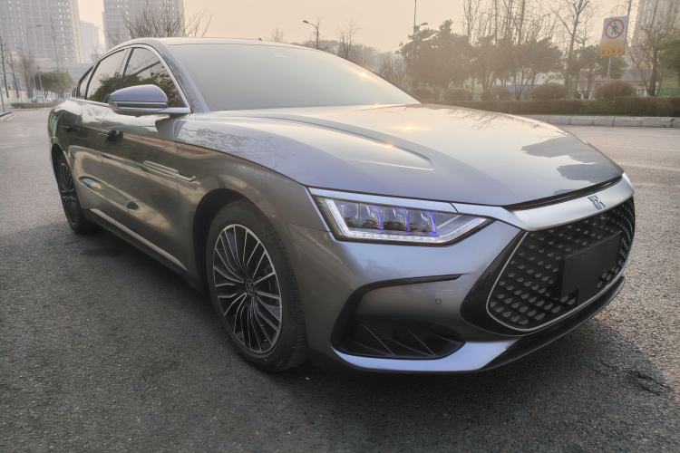 Used BYD Han 2024 DM-i Glory Edition 121KM Prestige Model