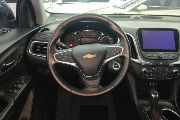 Used Chevrolet Equinox 2019 535T Automatic YuJie Edition China VI