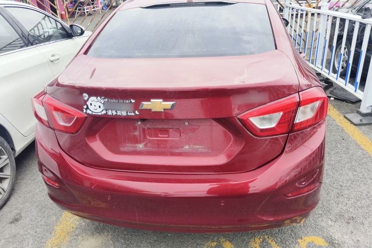 Used Chevrolet Cruze 2017 1.5L Automatic Pioneer Sunroof Edition