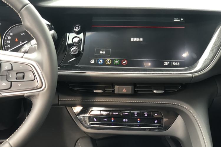 Used Buick Envision 2022 Facelift Encore S 552T Two-Wheel-Drive Luxury Model
