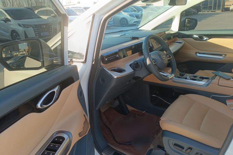 Used GAC Trumpchi Trumpchi E8 2024 Honor Series 2.0L Honor Edition