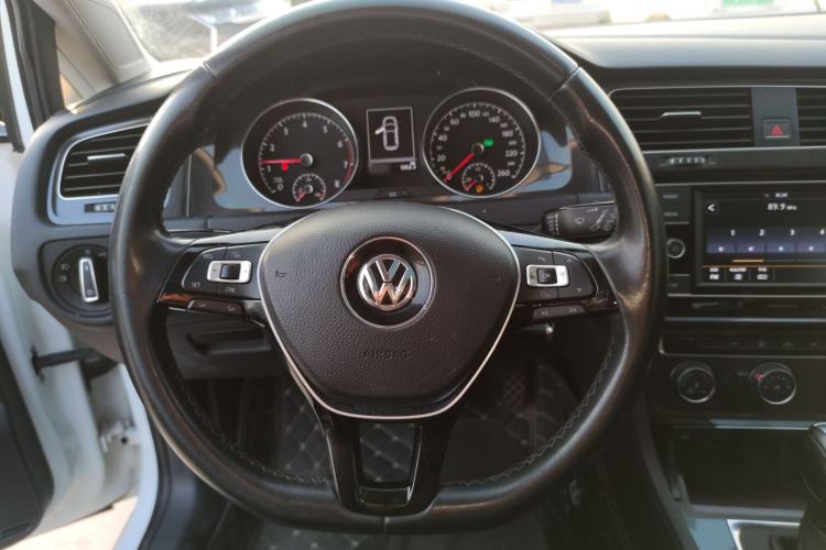 Used Volkswagen Golf 2018 1.6L Automatic Comfort Model