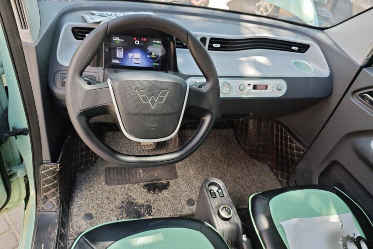 Used Wuling Hongguang MINIEV 2021 Macaron Premium Model – Lithium Iron Phosphate
