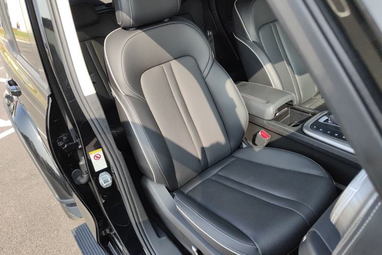 Used Tank 300 2023 City Edition 2.0T—Stylish as Ever
