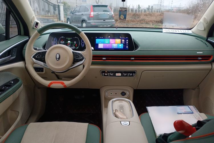 Used ORA Good Cat 2023 401 km Standard Range Premium Version Lithium Iron Phosphate