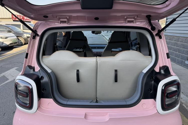 Used Bestune Pony 2025 222km Range Agile Horse