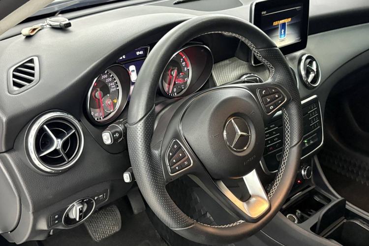 Used Mercedes-Benz GLA 2016 GLA 200 Sport Edition
