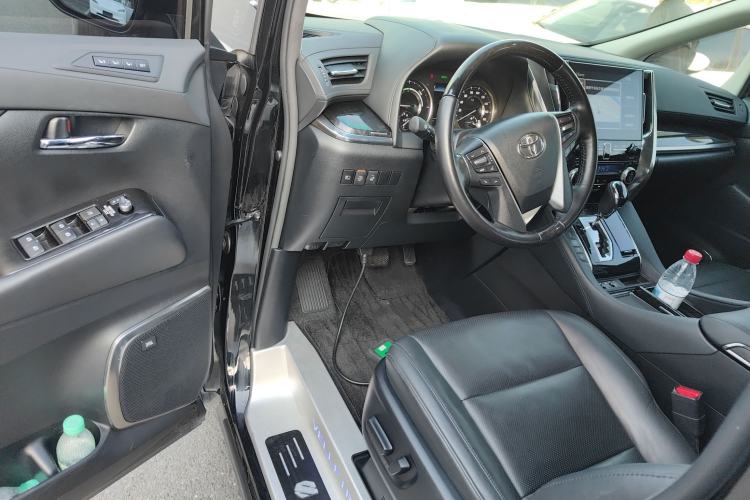 Used Toyota Vellfire 2020 Dual-Engine 2.5L HV Luxury Edition