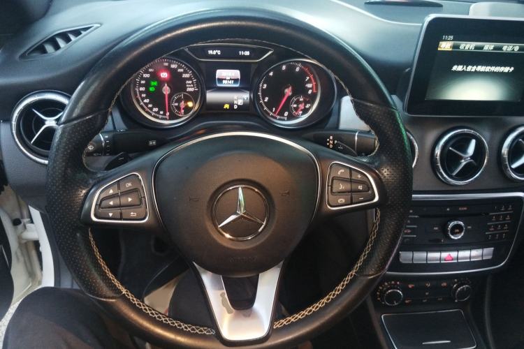 Used Mercedes-Benz CLA 2016 Refreshed CLA 200 Sport Edition
