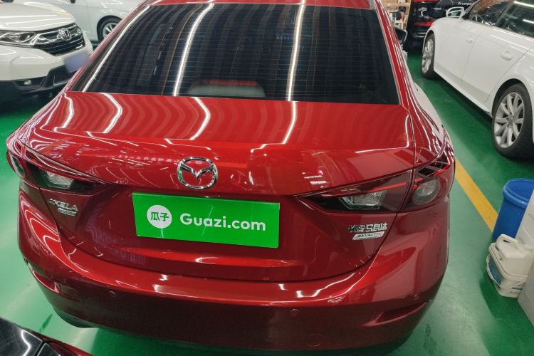 Used Mazda Mazda 3 Axela 2016 Sedan 1.5L Automatic Comfort Model
