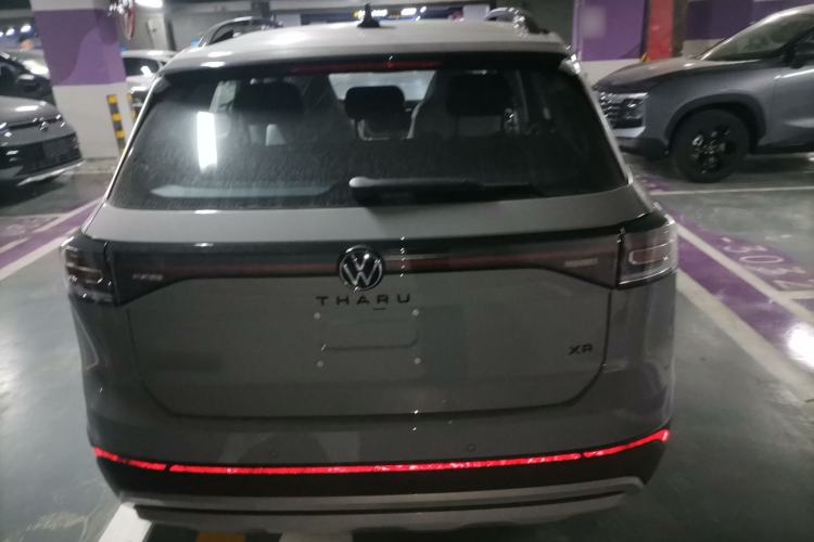 Used Volkswagen Tharu 
