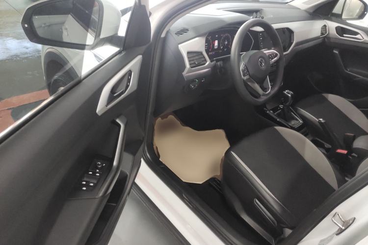 Used Volkswagen Tacqua 2021 200TSI DSG JoyConnect Edition