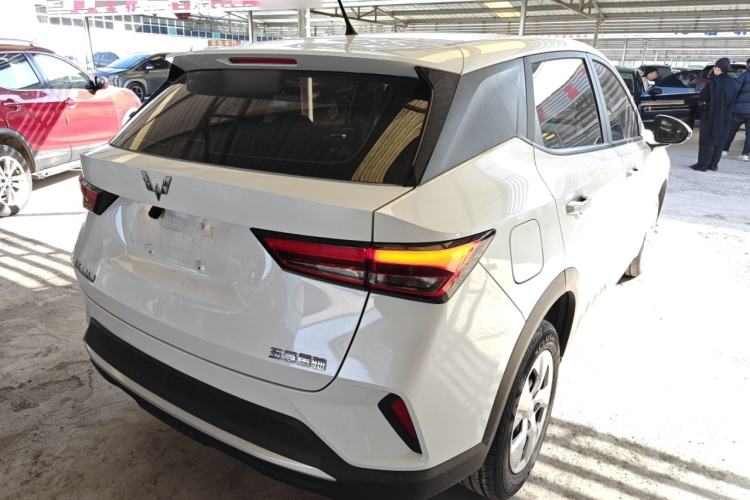 Used Wuling Alvez 2022 1.5L Manual Free-Style Model
