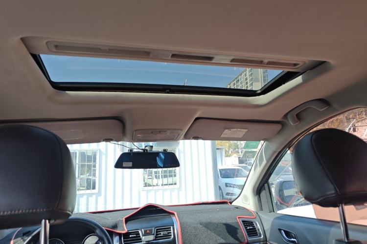 Used FORTHING SX6 2016 1.6L Manual Premium Edition
