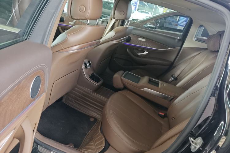 Used Mercedes-Benz E-Class 2022 E 260 L
