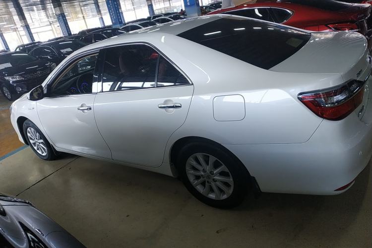 Used Toyota Camry 2015 Dual-Engine 2.5 HG Luxury Navigation Edition
