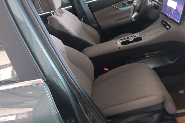 Used Chery Fengyun T8 2025 1.5T 130km Prestige Edition 5 Seats