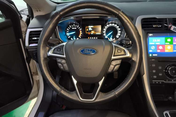 Used Ford Mondeo 2013 2.0L GTDi 200 Fashion Edition
