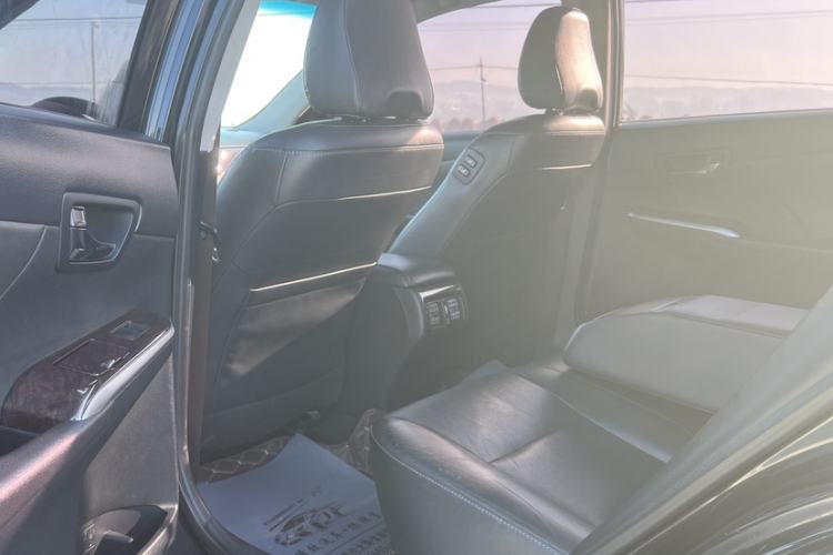 Used Toyota Camry 2016 2.0G 10th Anniversary Leading Edition