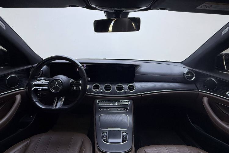 Used Mercedes-Benz E-Class 2021 E 260 Stylish Sports Edition
