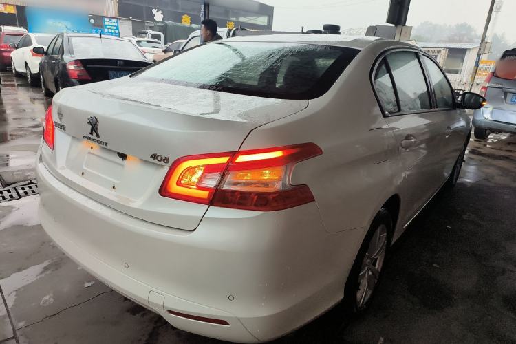 Used Peugeot 408 2014 1.8L Manual Leading Edition