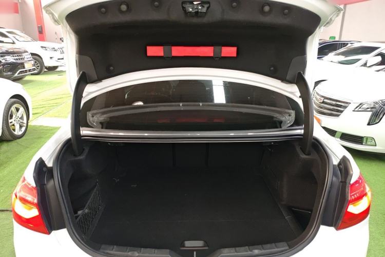 Used BMW 1 Series 2018 118i Design Package Edition
