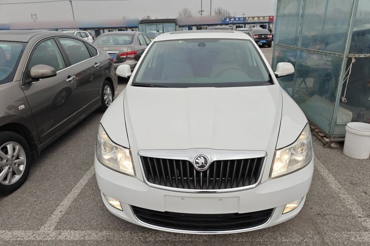 Used Skoda Octavia 2014 1.6L Manual Yijun Edition
