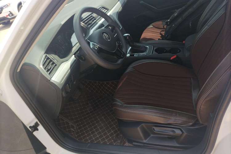 Used Volkswagen Lamando 2021 230TSI DSG Fashion Edition
