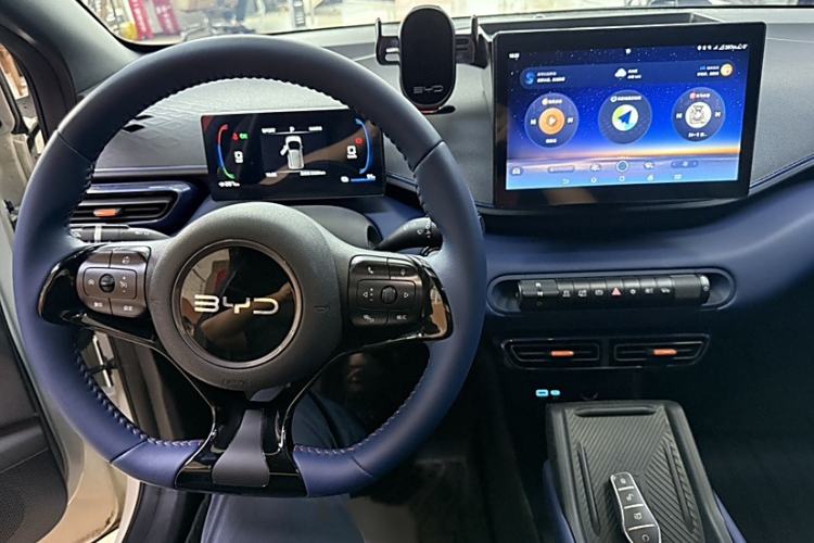 Used BYD Seagull 2025 305 km Free Version
