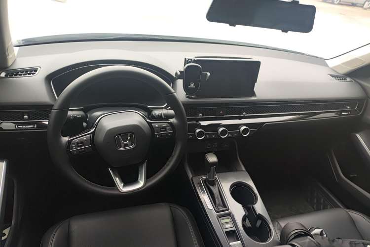 Used Honda Integra 2022 240TURBO CVT Luxury Edition
