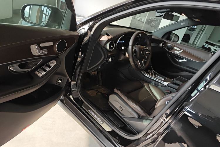 Used Mercedes-Benz GLC 2022 Facelift GLC 260 L 4MATIC Luxury Edition