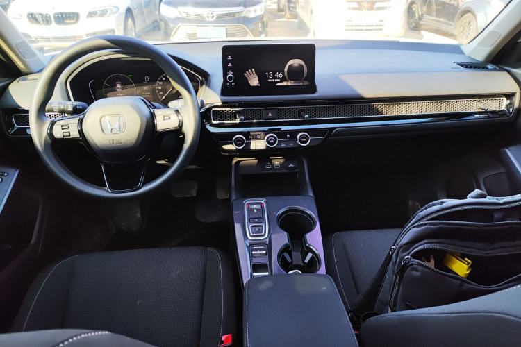 Used Honda Civic 2023 2.0L eHEV Pioneer Edition
