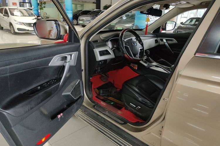 Used Geely Auto Emgrand X7 Sport 2018 1.8TD Automatic Two-Wheel Drive Smart Connect 4G Internet Edition