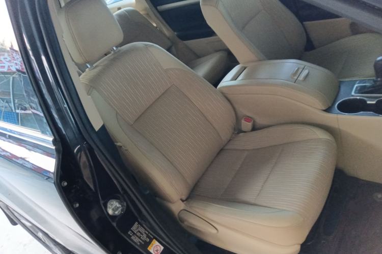 Used Toyota Highlander 2018 2.0T Two-Wheel Drive Elite Version 5 Seats China VI Standard
