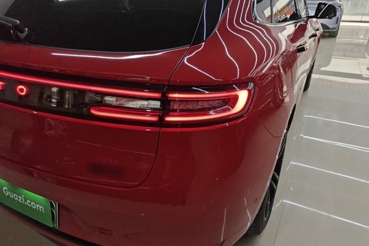 Used Hima AITO M5 2025 Extended-Range Ultra All-Wheel-Drive Version
