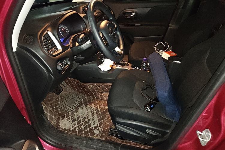 Used  Renegade 2017 180T Automatic High-Energy Version