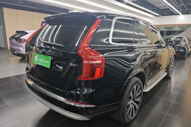 Used Volvo XC90 2022 B6 Zhiyi Luxury Edition 7-Seater
